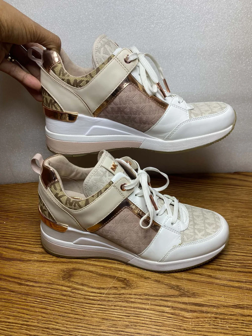 Michael Michael Kors Georgie Wedge Sneakers Womens Rose Gold White Size 9M
